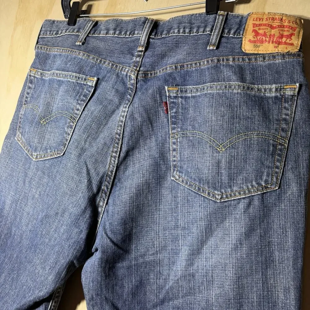 Levi’s Jeans Mens W44 L32 Blue Denim‎ 100% Cotton Straight Regular Fit
